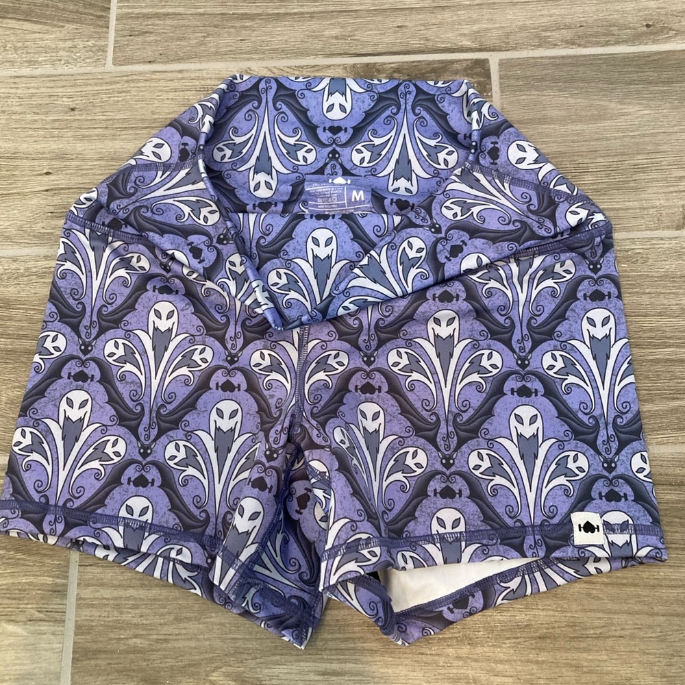 Spooky 5” high rise shorties M WodBottom